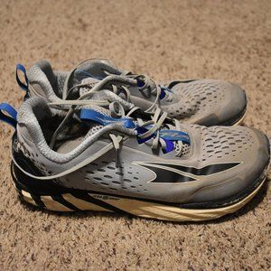 Altra Torrin 4 running shoes